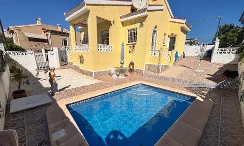 Villa in Ciudad Quesada, Alicante