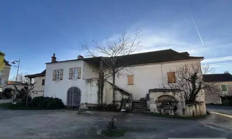Villa in Concots, Lot