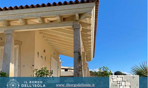 Terraced house in Trinita d'Agultu e Vignola, Sassari