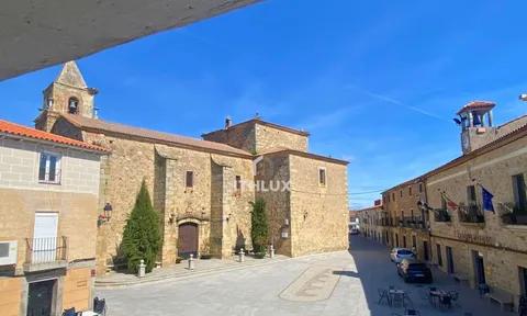 Town house in Caceres, Caceres