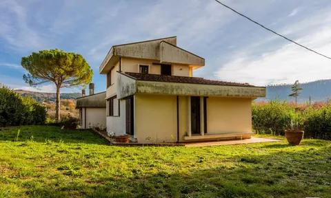 Villa in Pontassieve, Florence