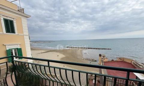 Apartment in Nettuno, Rome