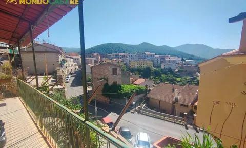 Apartment in Moricone, Rome