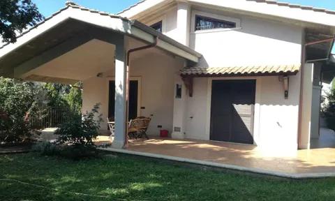 Villa in Marcellina, Rome