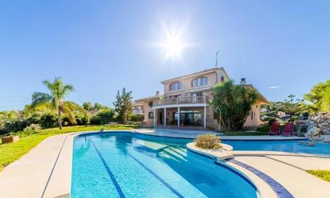 Villa in Cubelles, Barcelona