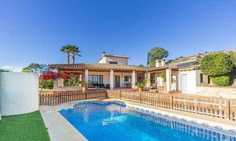 Villa in Altea, Alicante