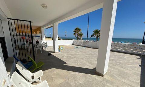 Villa in Playa De Miramar, Valencia