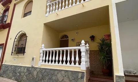 Town house in Oria, Almeria